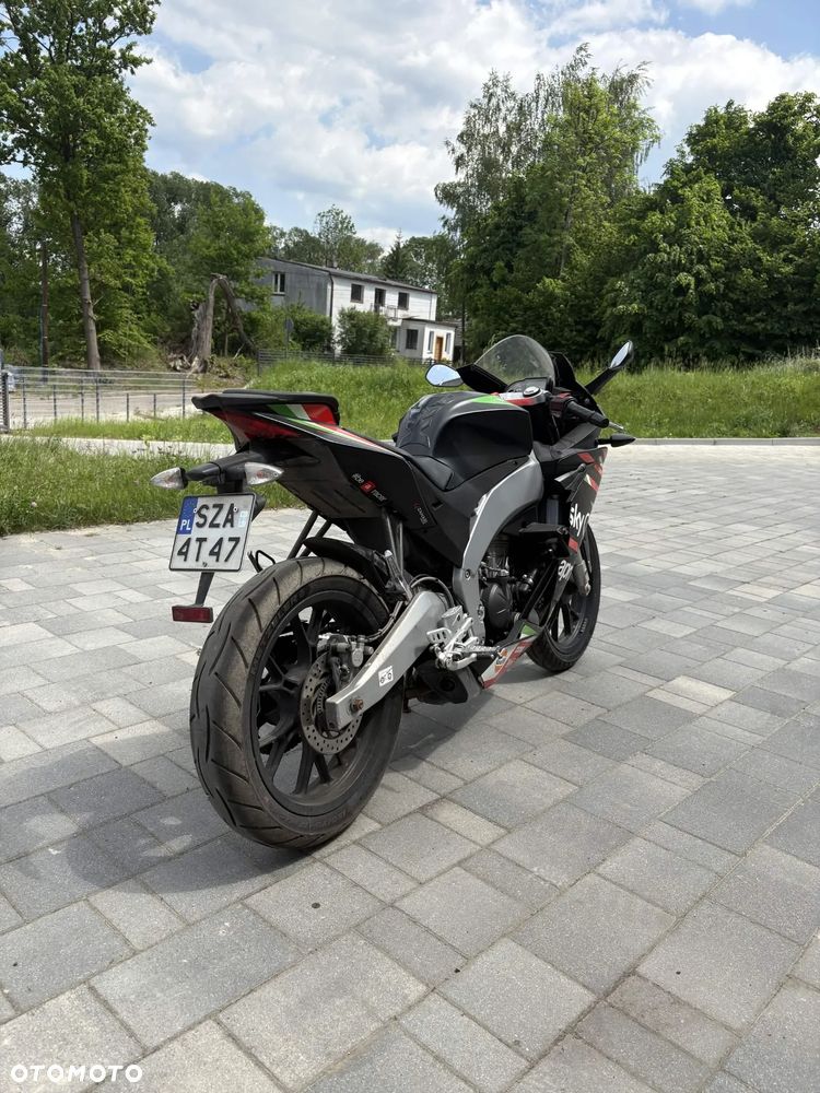 Aprilia RS - 7