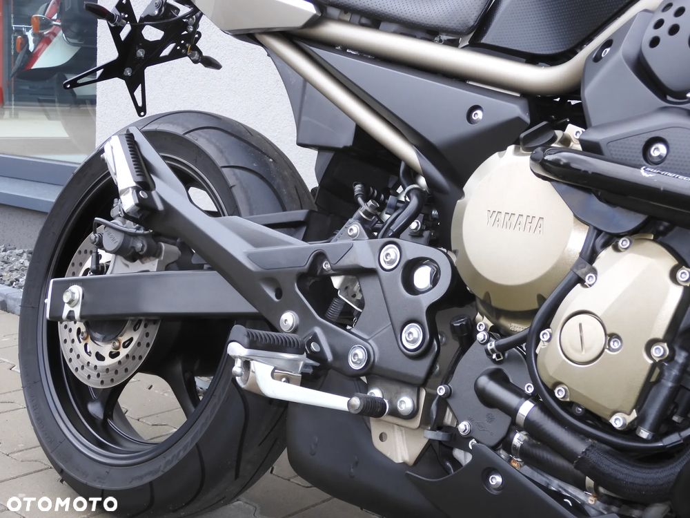 Yamaha XJ - 18