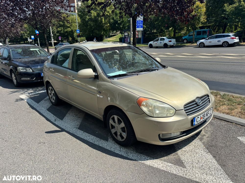 Hyundai Accent MC 1.5 CRDI GL FULL - 6