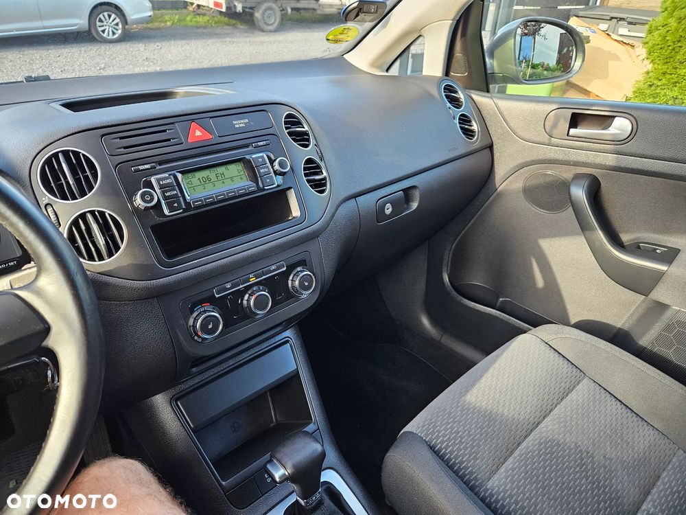 Volkswagen Golf Plus 1.4 TSI DSG Comfortline - 23