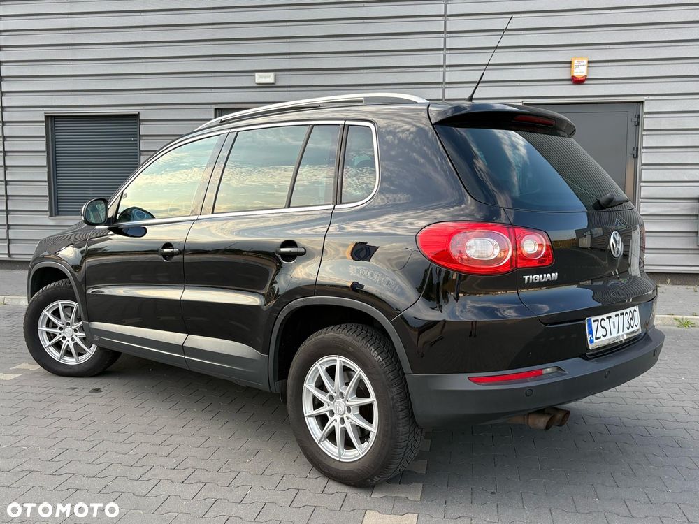 Volkswagen Tiguan - 15
