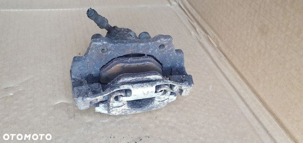 Zacisk hamulcowy lewy tył tylny BMW 3 E46 - 6