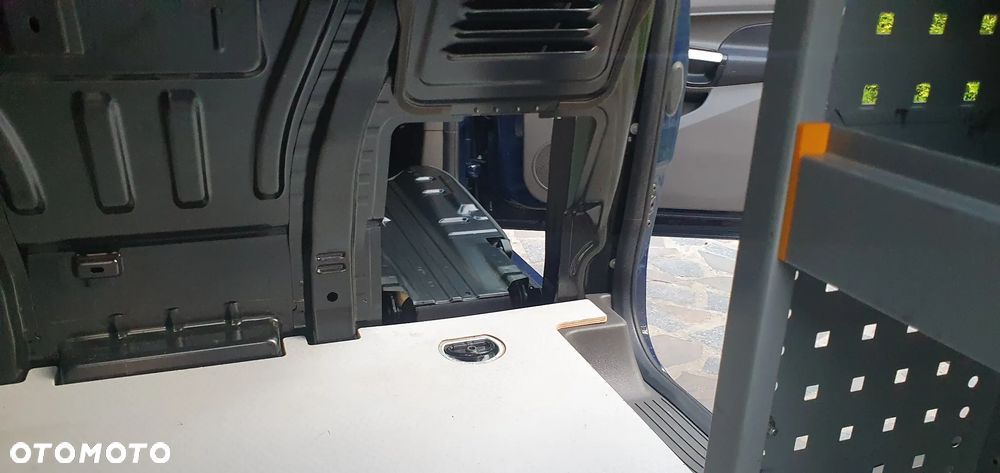 Ford Transit connect - 20
