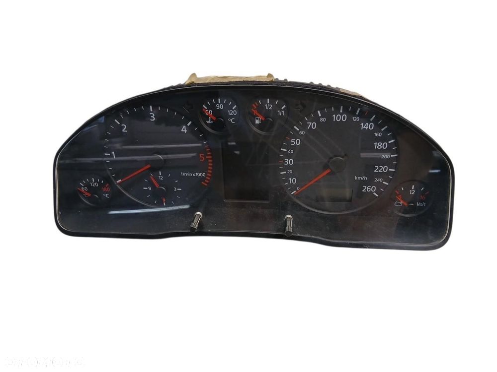 LICZNIK AUDI A6 C5 1.9 TDI 4B0919880G - 1