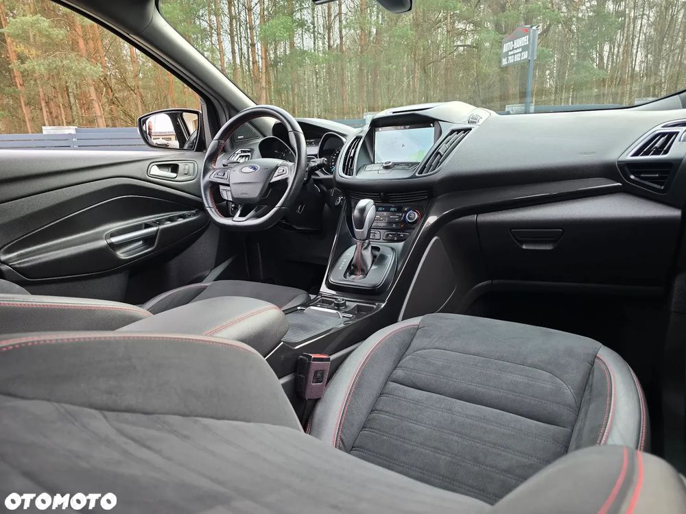 Ford Kuga 2.0 TDCi 4x4 ST-Line - 22