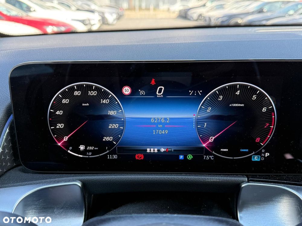 Mercedes-Benz GLB 200 Progressive 7G-DCT - 32