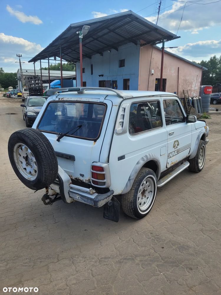 LADA NIVA 4X4 maska zderzak lampa grill błotnik drzwi zbiornik paliwa szyba lusterko klamka klapa cwiartka przód przednie - 3
