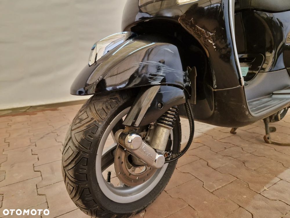 Piaggio Vespa - 21