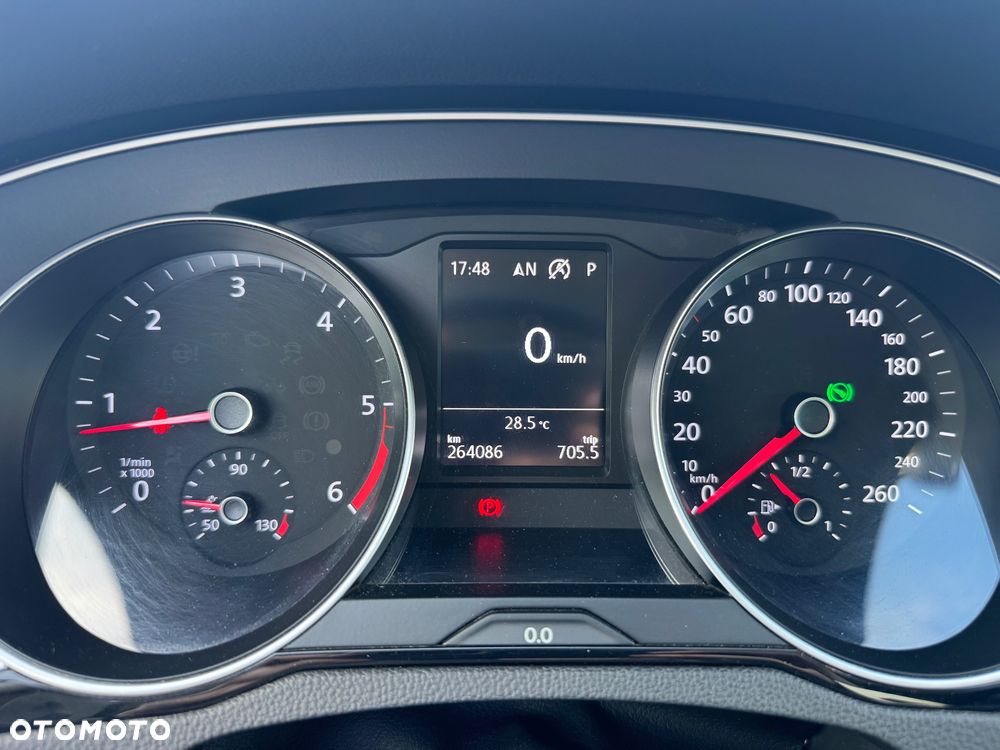 Volkswagen Passat 2.0 TDI BMT Comfortline DSG - 13