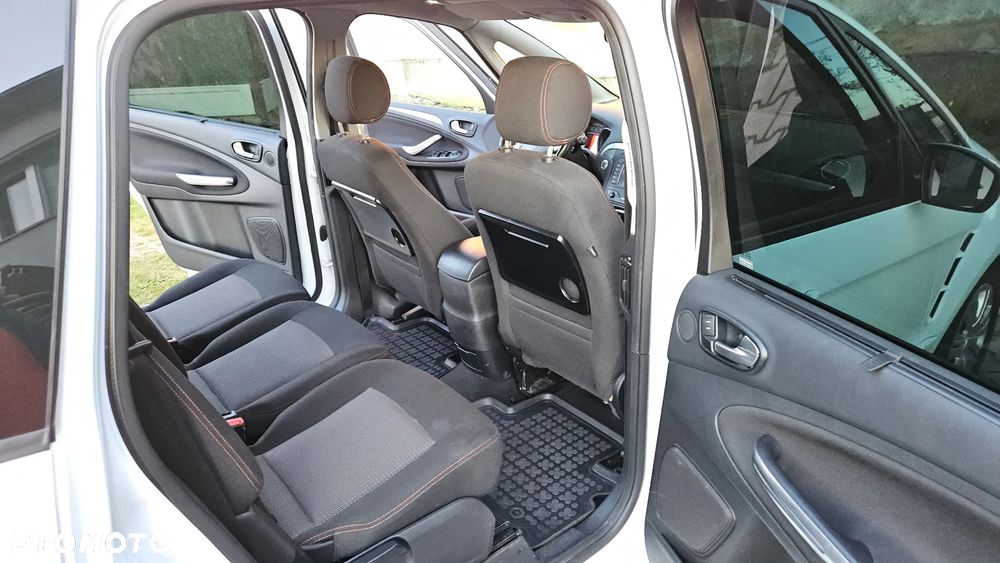 Ford S-Max 1.6 T Trend - 23