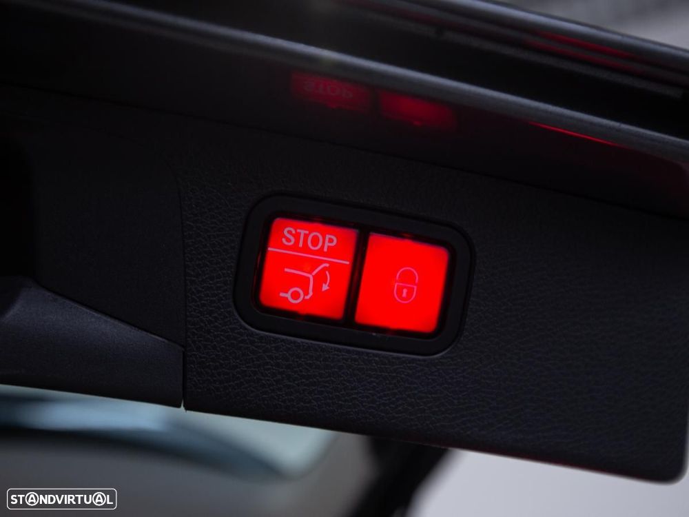Mercedes-Benz E 220 d Avantgarde 4Matic All-Terrain - 14
