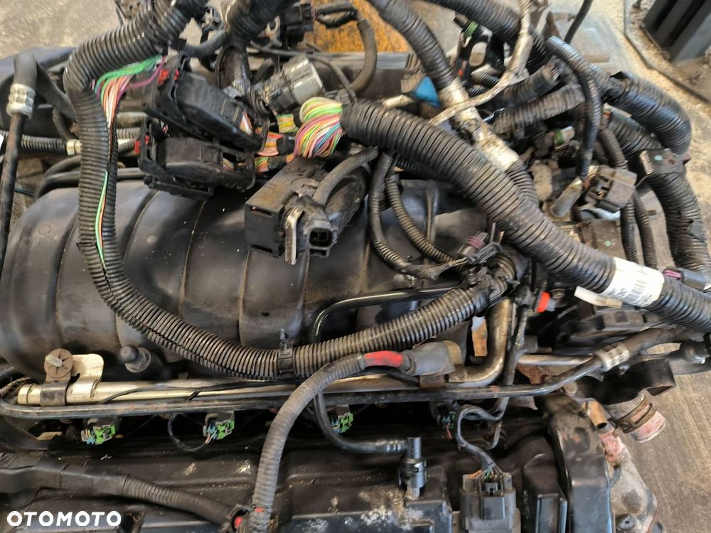 SILNIK KOMPLETNY CADILLAC DTS 4.6 - 6