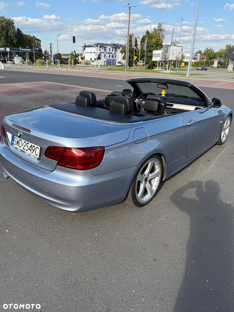 BMW Seria 3 320d - 16