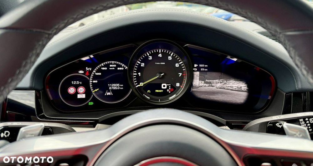 Porsche Cayenne - 23