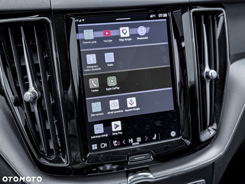 Volvo XC 60 B4 D Ultimate Dark - 26