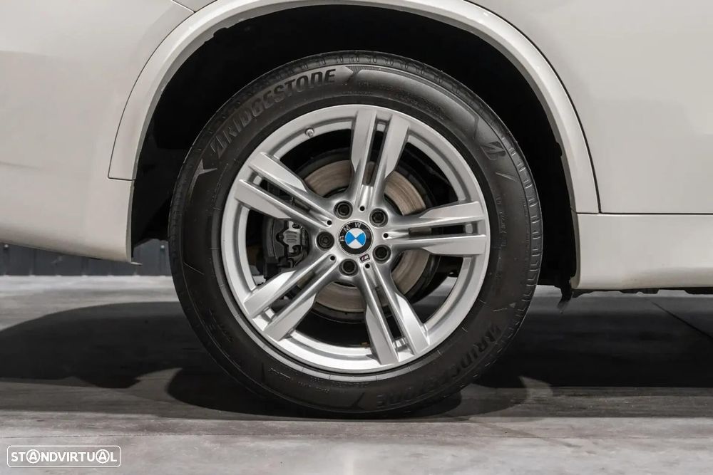 BMW X5 25 d xDrive Pack M - 48