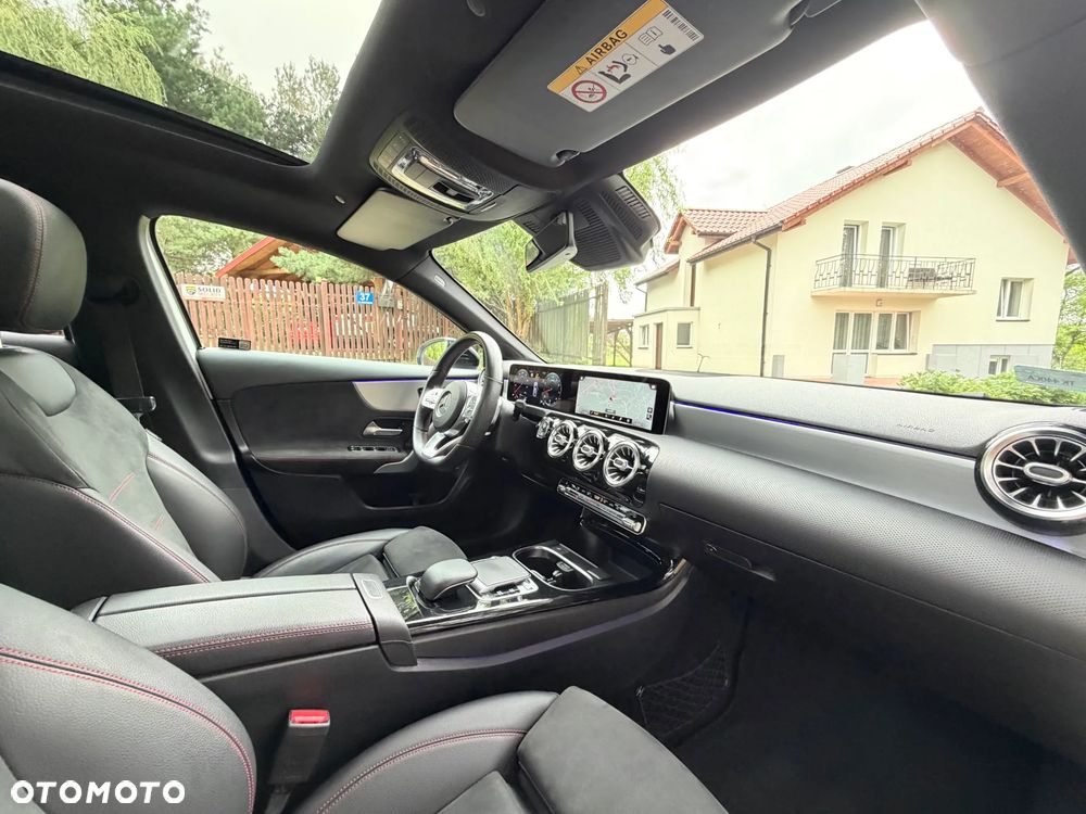 Mercedes-Benz Klasa A 200 AMG Line 7G-DCT - 29