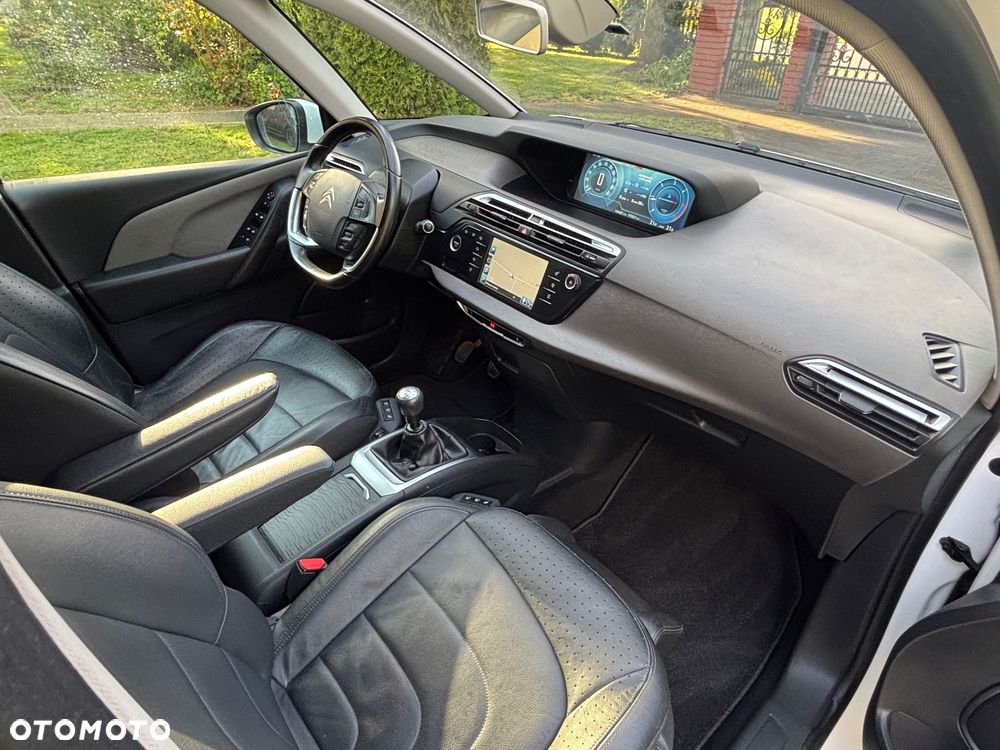 Citroën C4 Picasso BlueHDi 150 Exclusive - 29