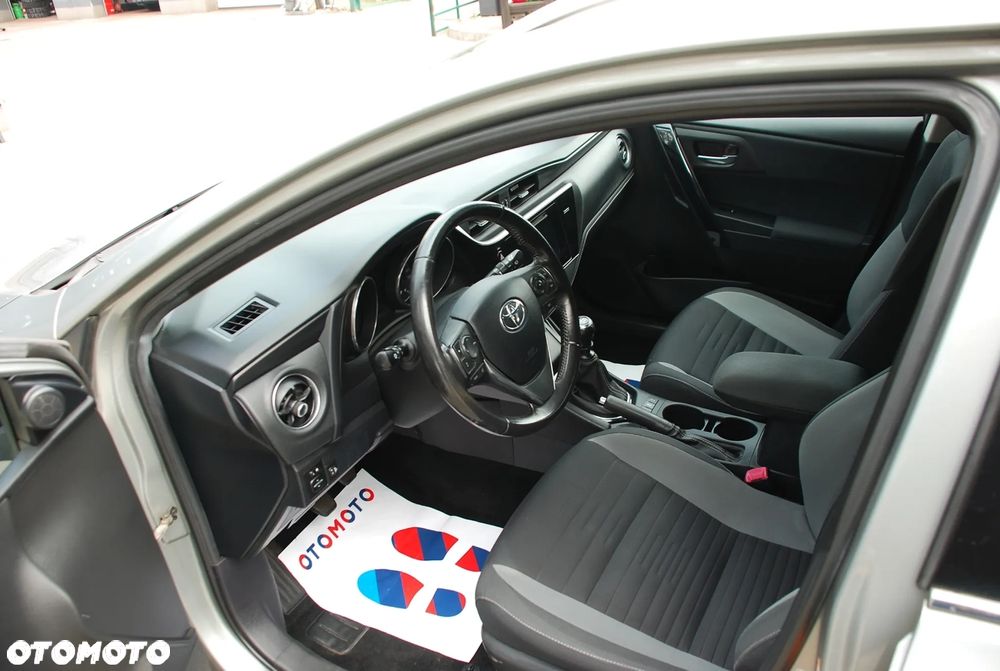 Toyota Auris 1.6 D-4D Edition-S - 14