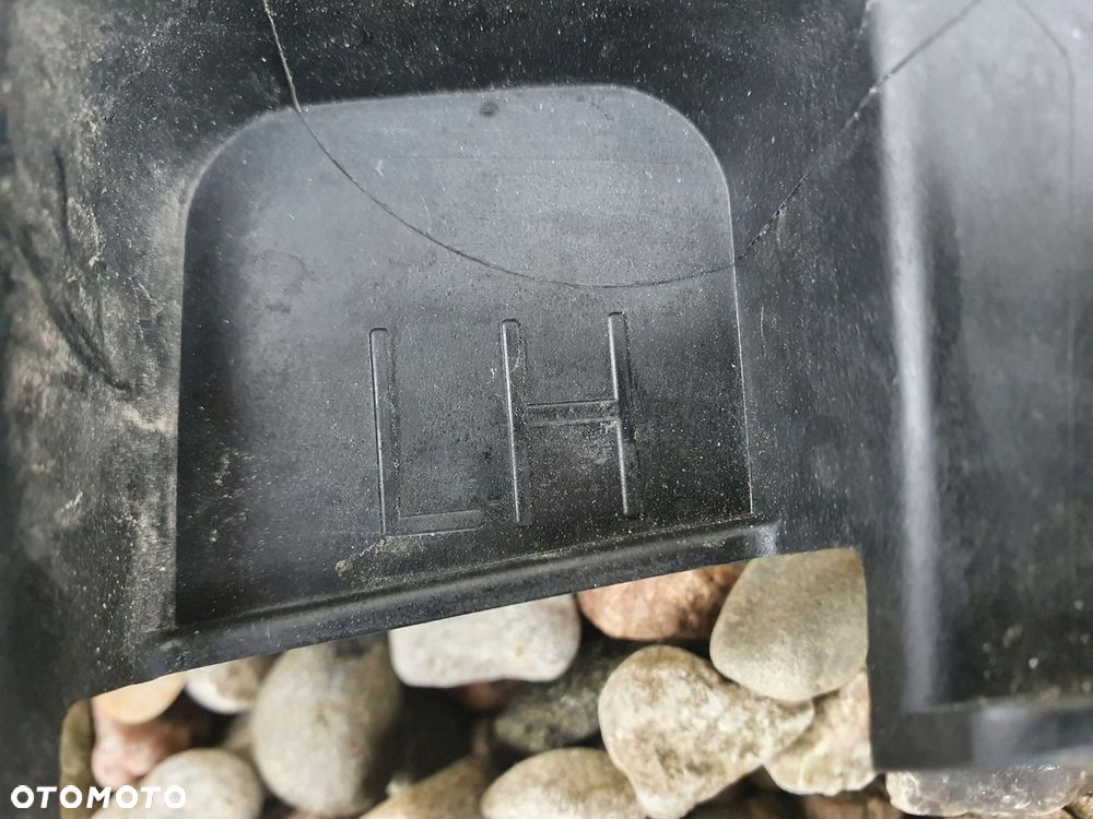 Zderzak tył tylny Audi A4 B9 kombi S-Line 8W9 - 15