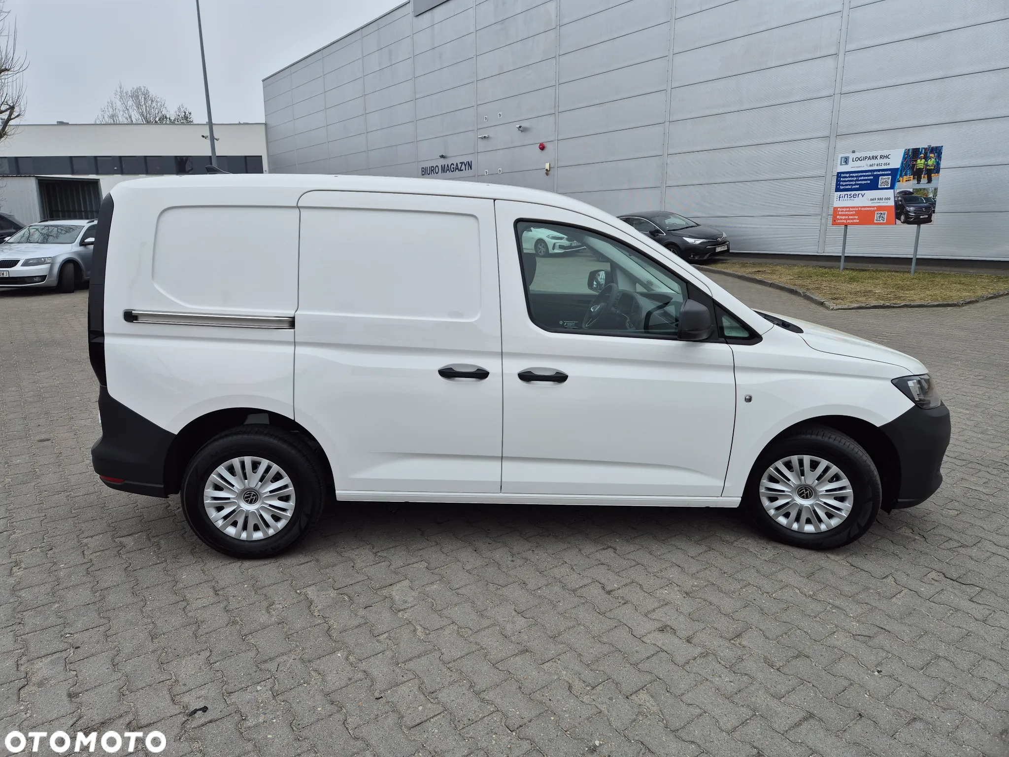 Volkswagen Caddy Cargo - 8