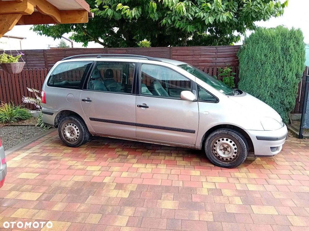 Ford Galaxy - 1