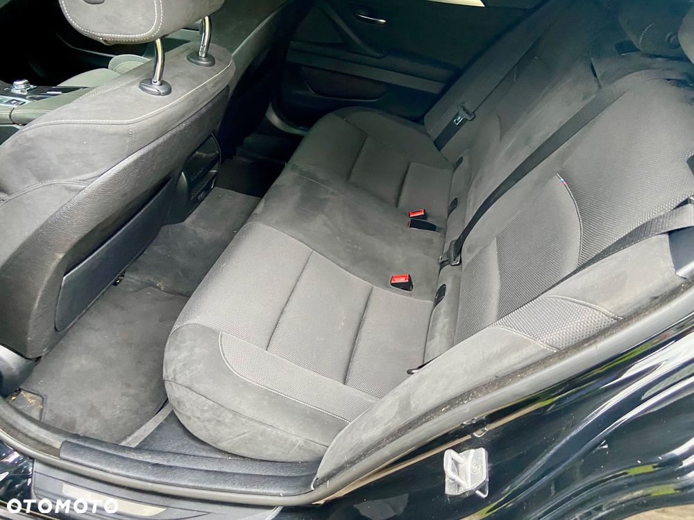 BMW Seria 5 520d - 14
