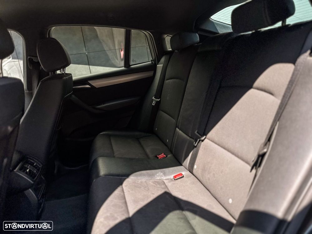 BMW X4 20 d xDrive Pack M Auto - 34