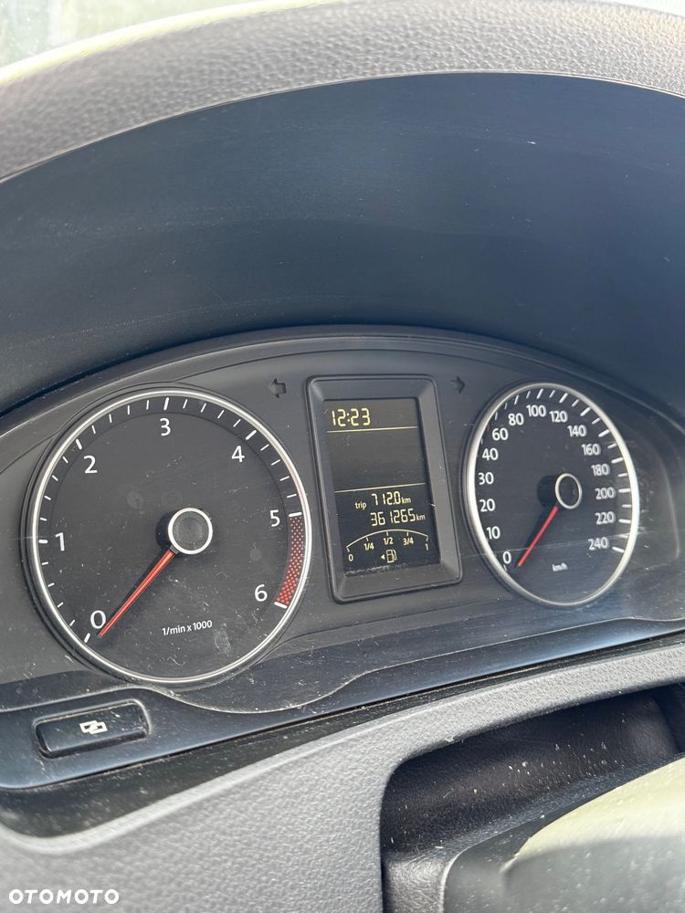 Volkswagen Transporter - 14