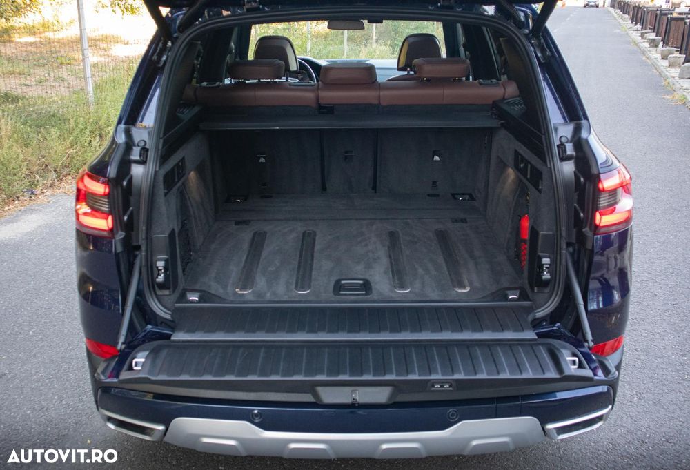 BMW X5 xDrive40i - 8