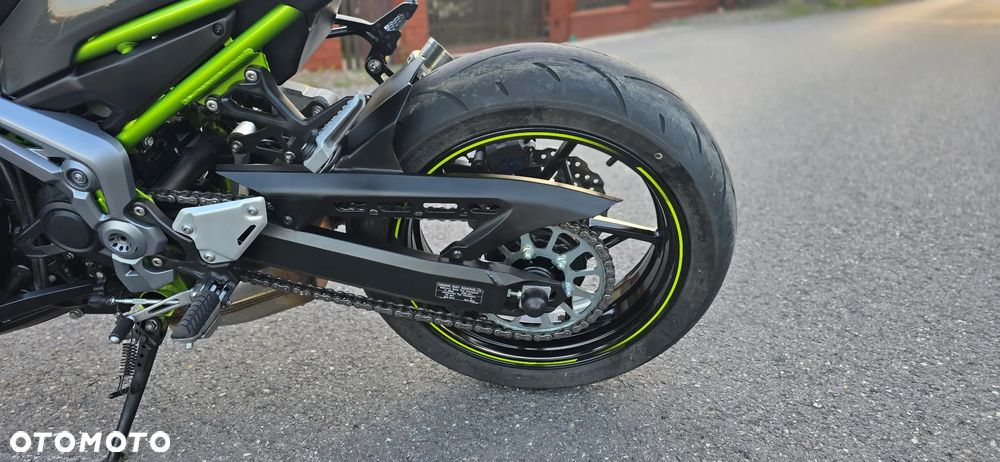 Kawasaki Z 900 - 23