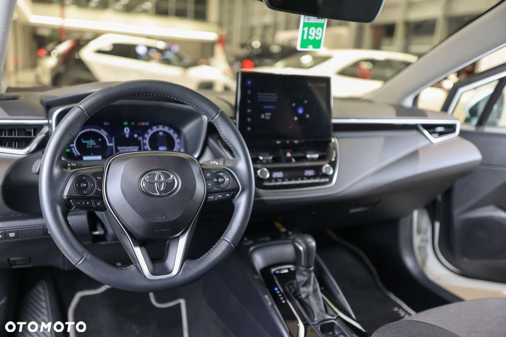 Toyota Corolla - 18