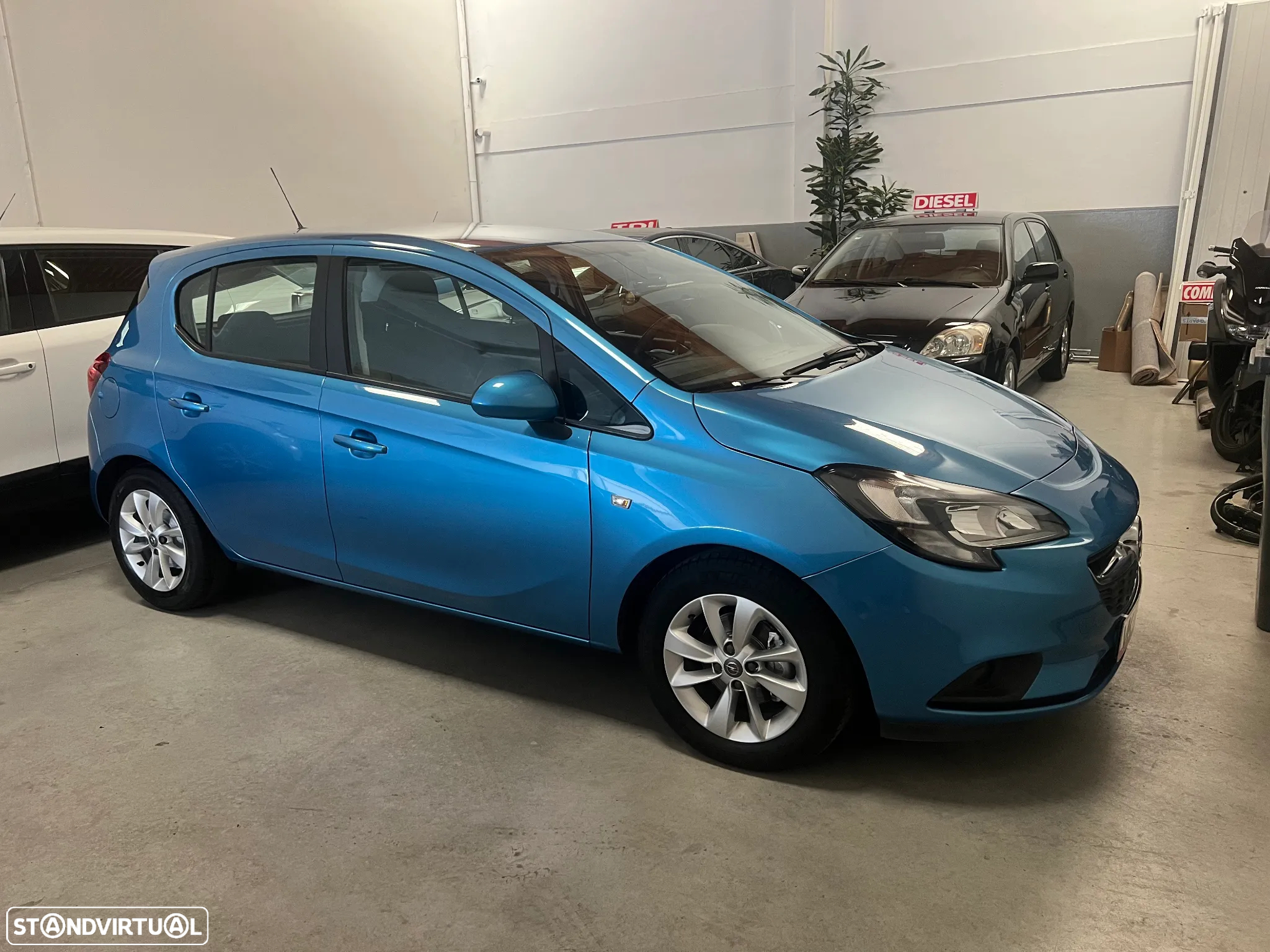 Opel Corsa 1.2 Enjoy - 12