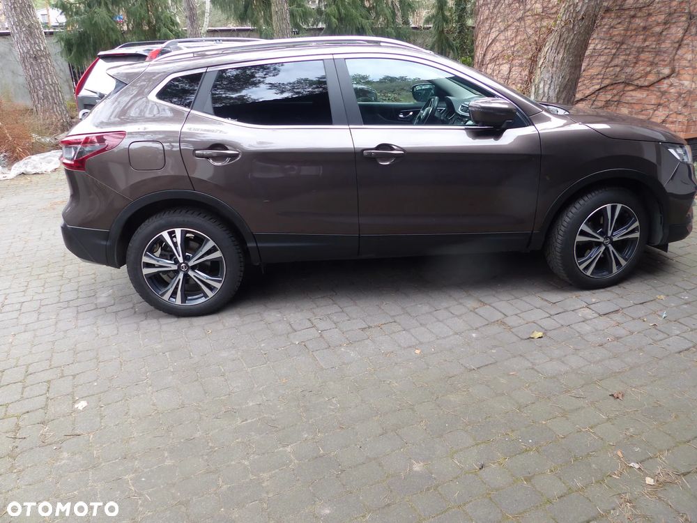 Nissan Qashqai 1.3 DIG-T N-Connecta DCT - 5