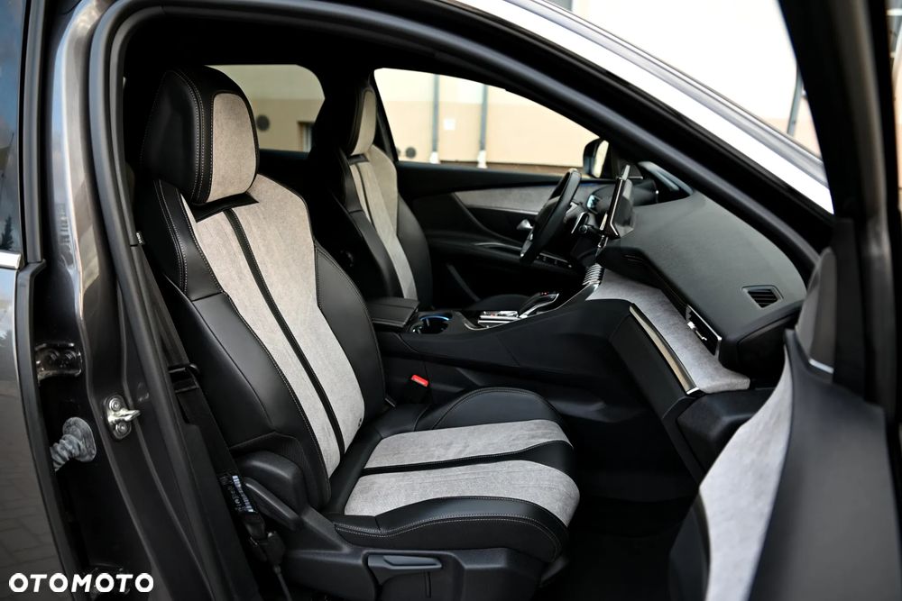 Peugeot 3008 225 e-EAT8 GT Pack - 25