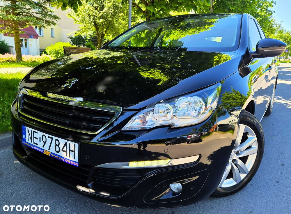 Peugeot 308 - 1