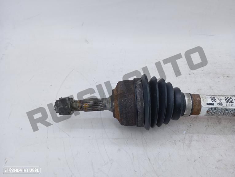 Transmissão Frente Esquerda 96307_68280 Peugeot 206 [1998_2012] - 2