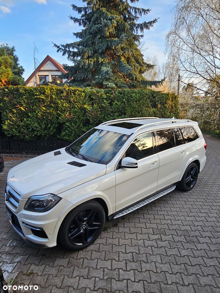 Mercedes-Benz GL 350 BlueTEC 4-Matic - 2