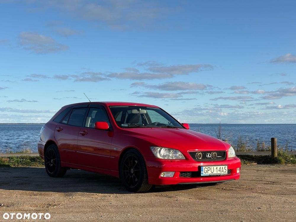 Lexus IS 200 SC Elegance - 4