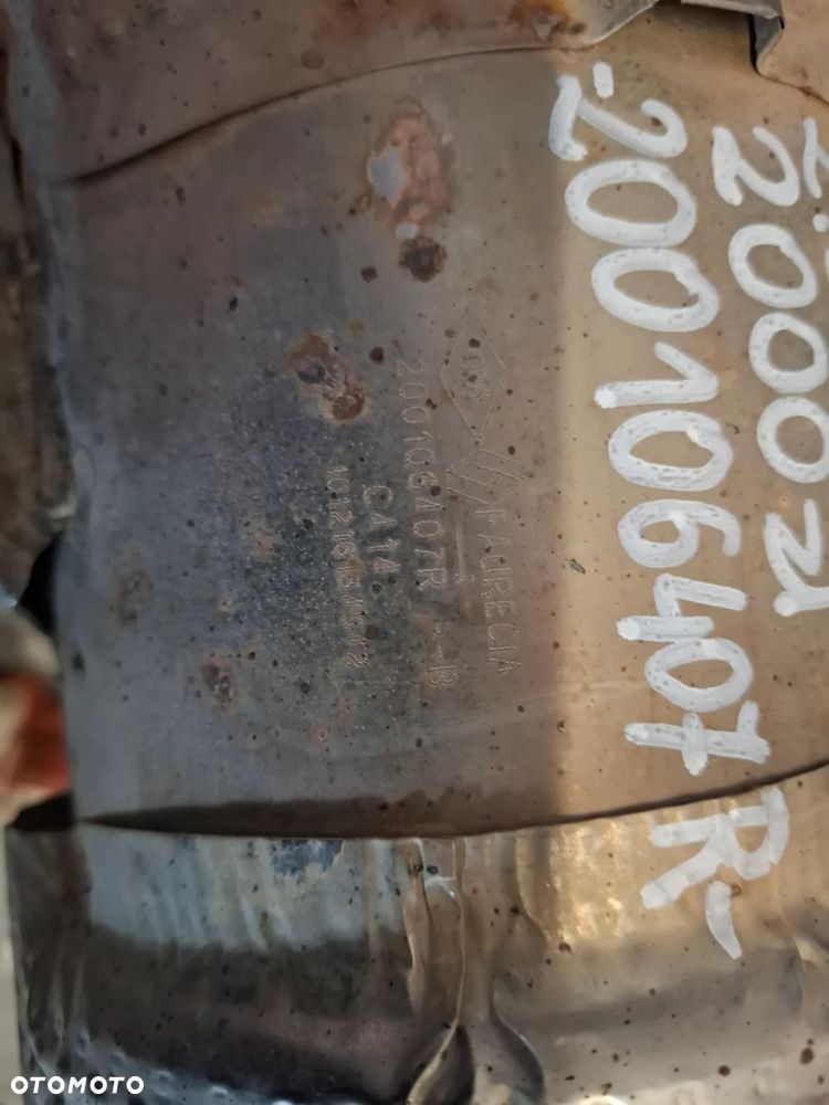 Filtr DPF Renault Master III 2019 rok 2,3 DCI nr 200106407R - 2