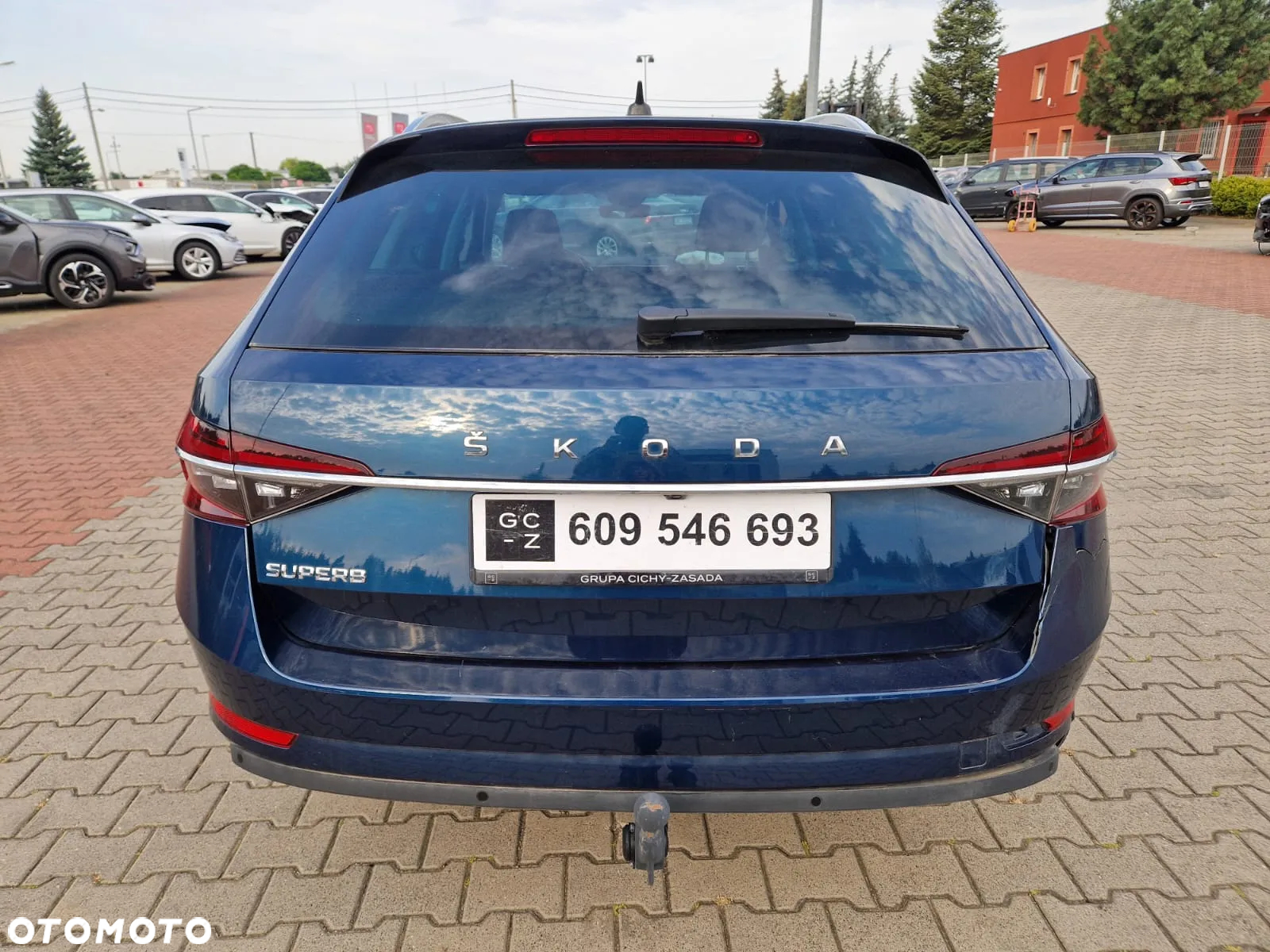 Skoda Superb 2.0 TDI SCR Style DSG - 2