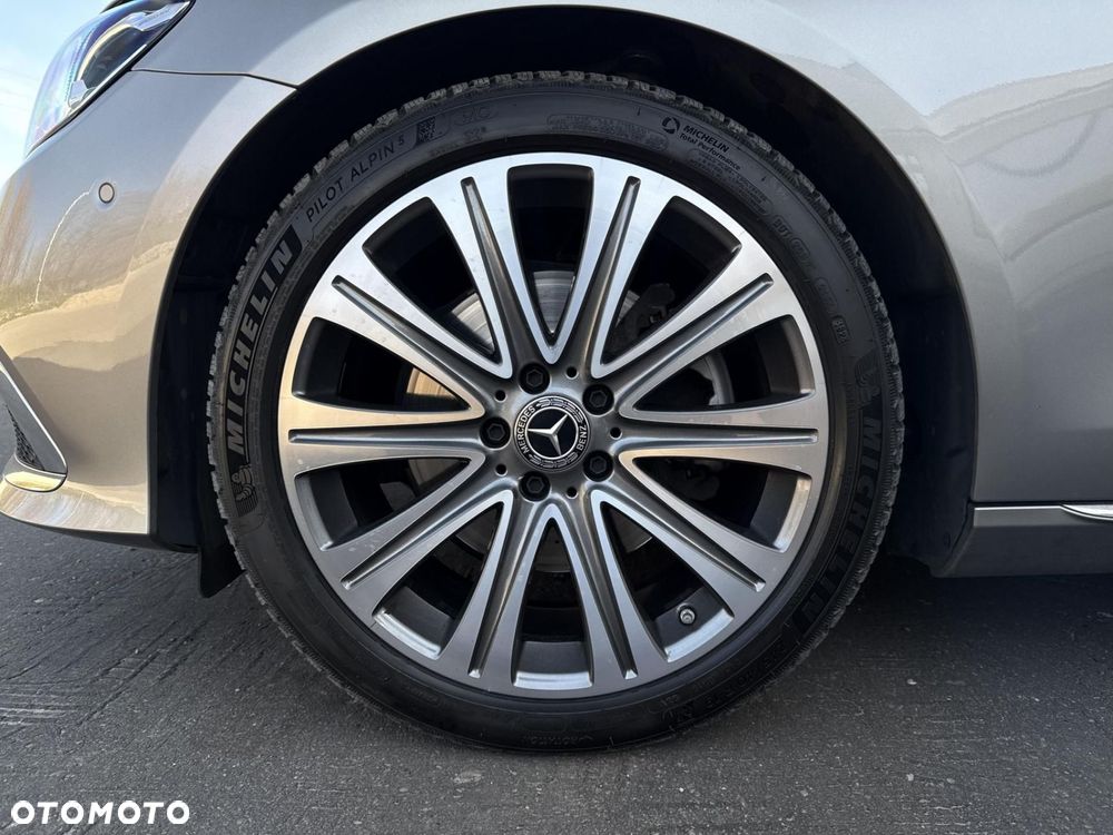 Mercedes-Benz Klasa E - 18