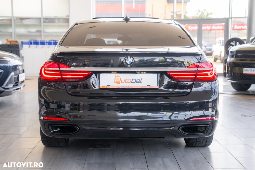 BMW Seria 7 740d xDrive - 11