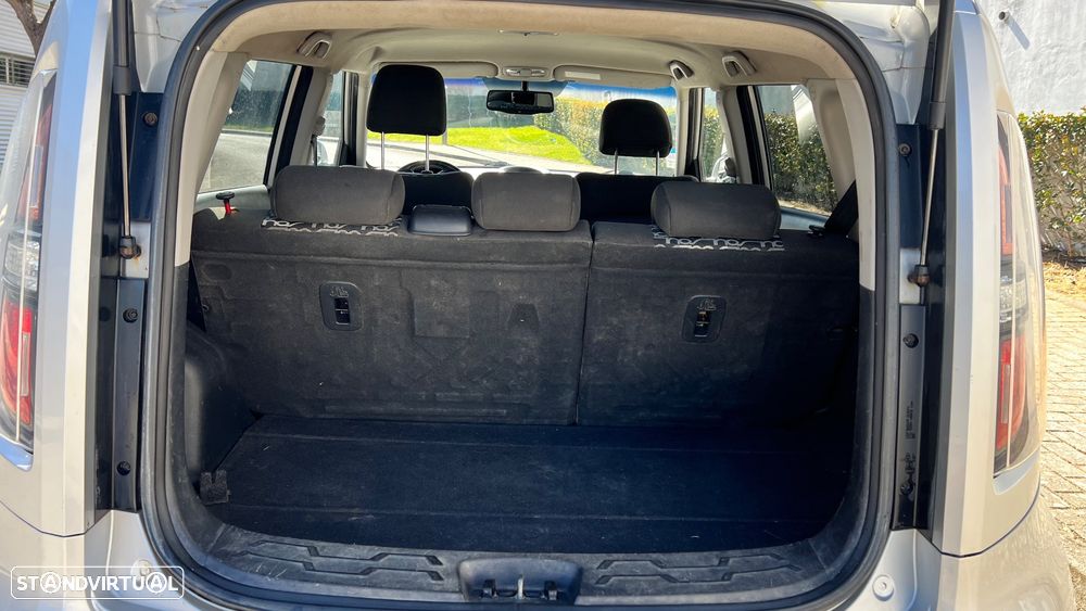 Kia Soul 1.6 CRDi EX - 13