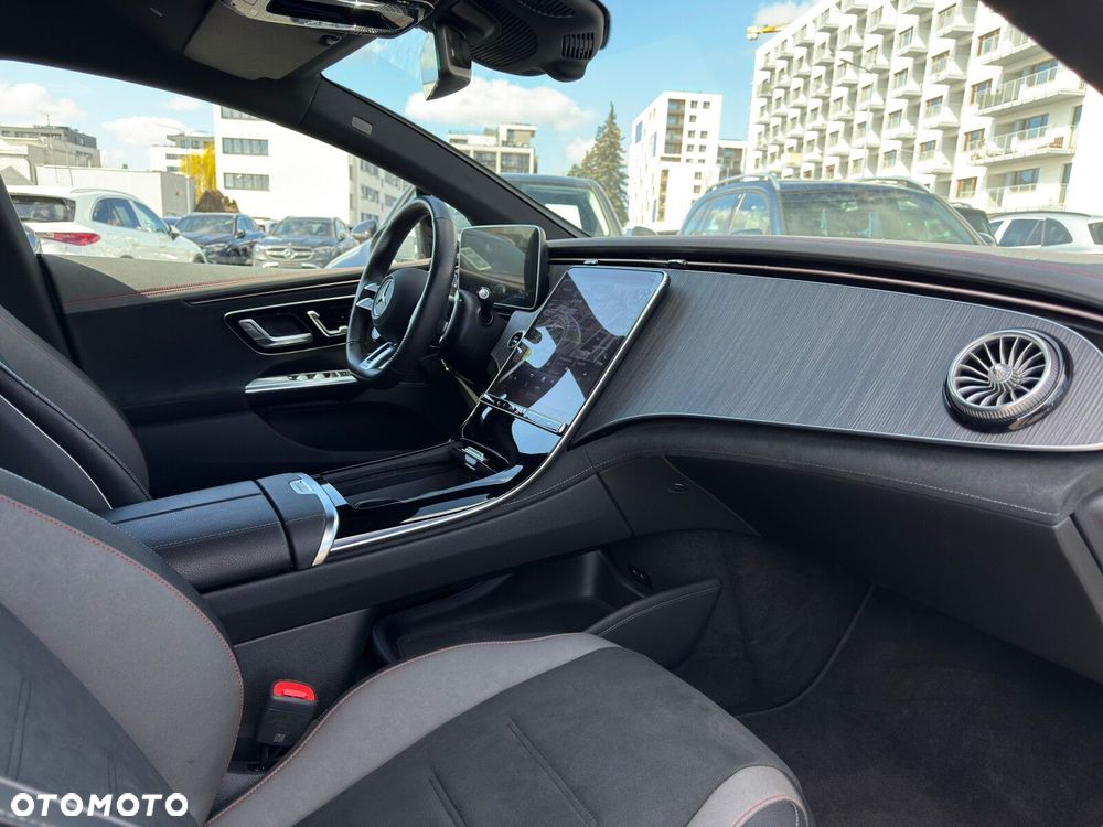Mercedes-Benz EQE AMG 43 90.5kWh 4-Matic+ - 25