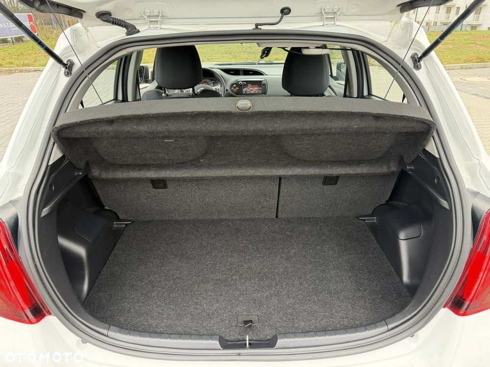 Toyota Yaris - 27