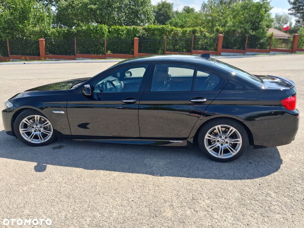 BMW Seria 5 520d Luxury Line - 11