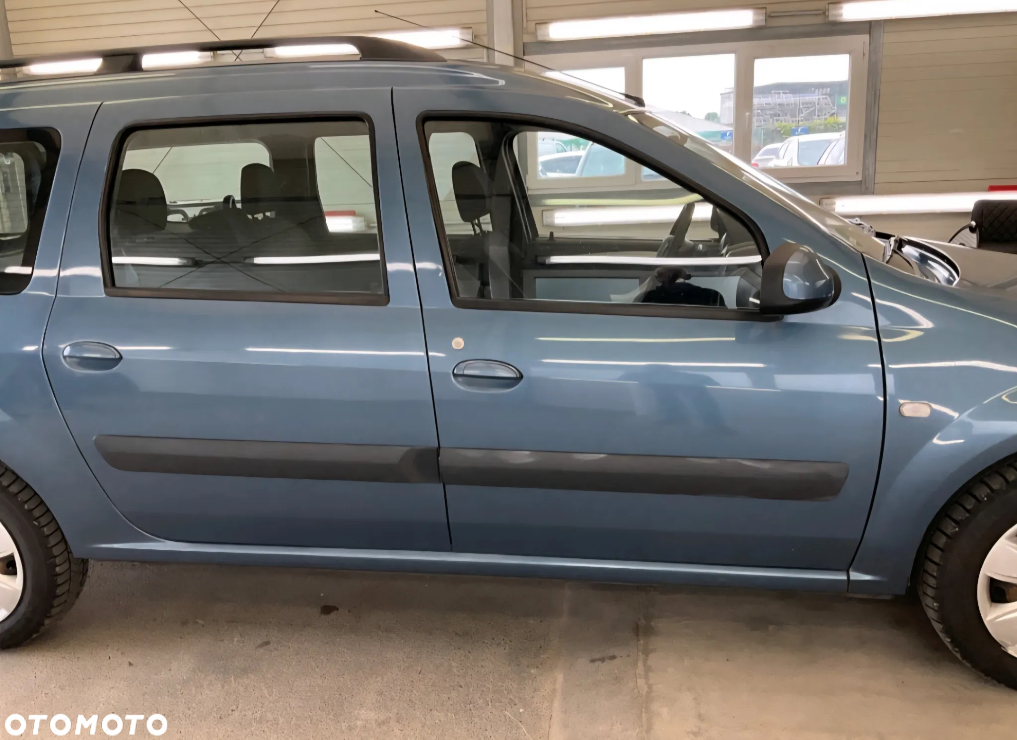 Dacia Logan MCV 1.6 Laureate - 14