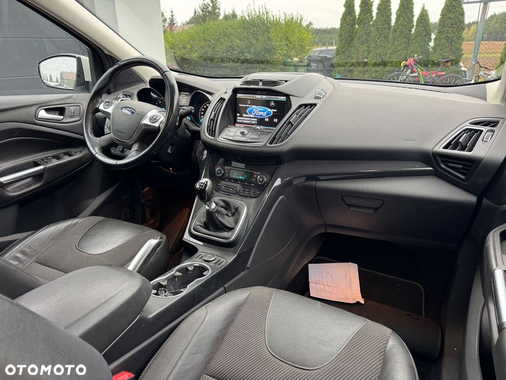 Ford Kuga 2.0 TDCi 2x4 Titanium - 7