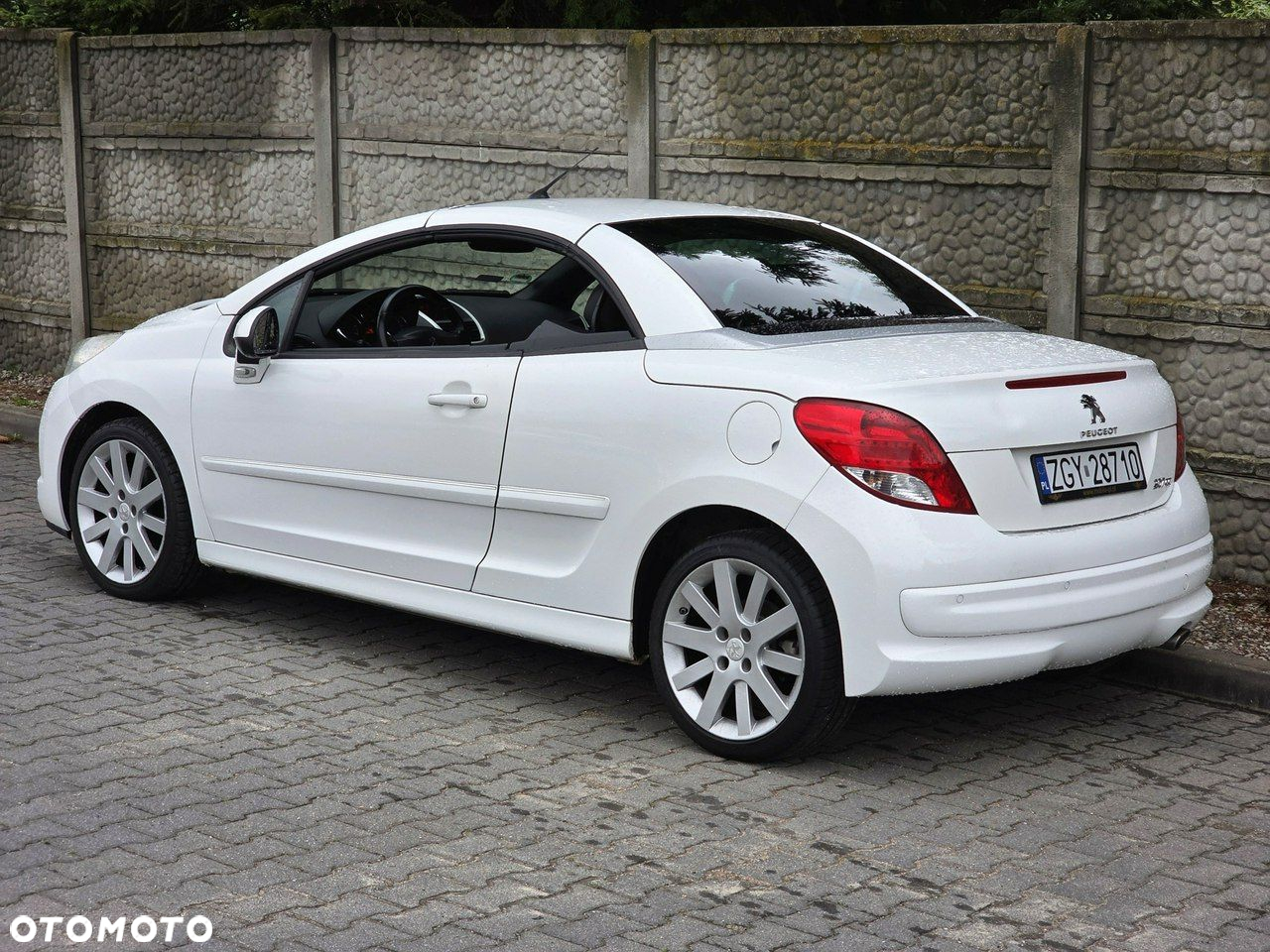 Peugeot 207 CC - 7